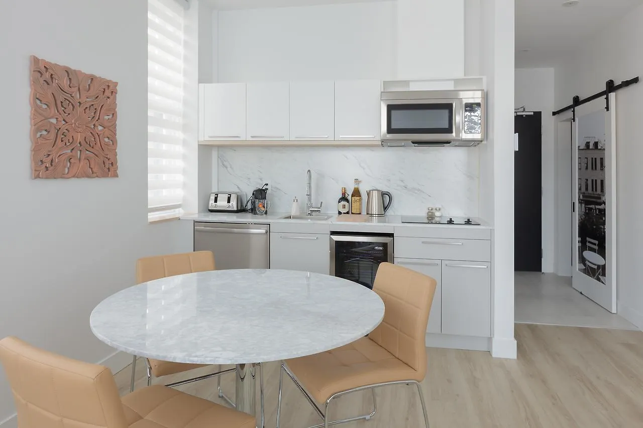 Отель Les Lofts Ste-Anne Квебек